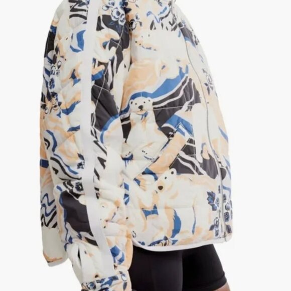 NWT! FREE PEOPLE MOVEMENT Pippa Polar Bear Packable Jacket Size Small - Picture 2 of 6